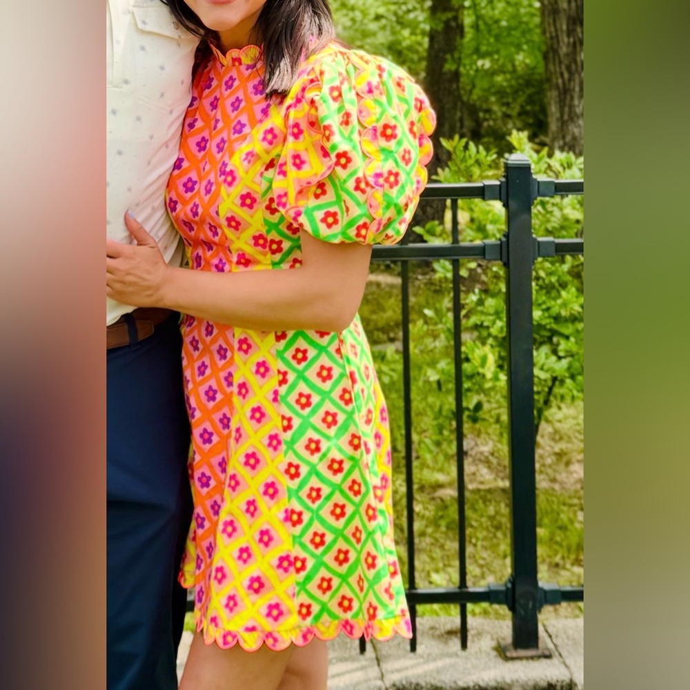 Vibrant Floral Women's Dress - Picture 3 of 3